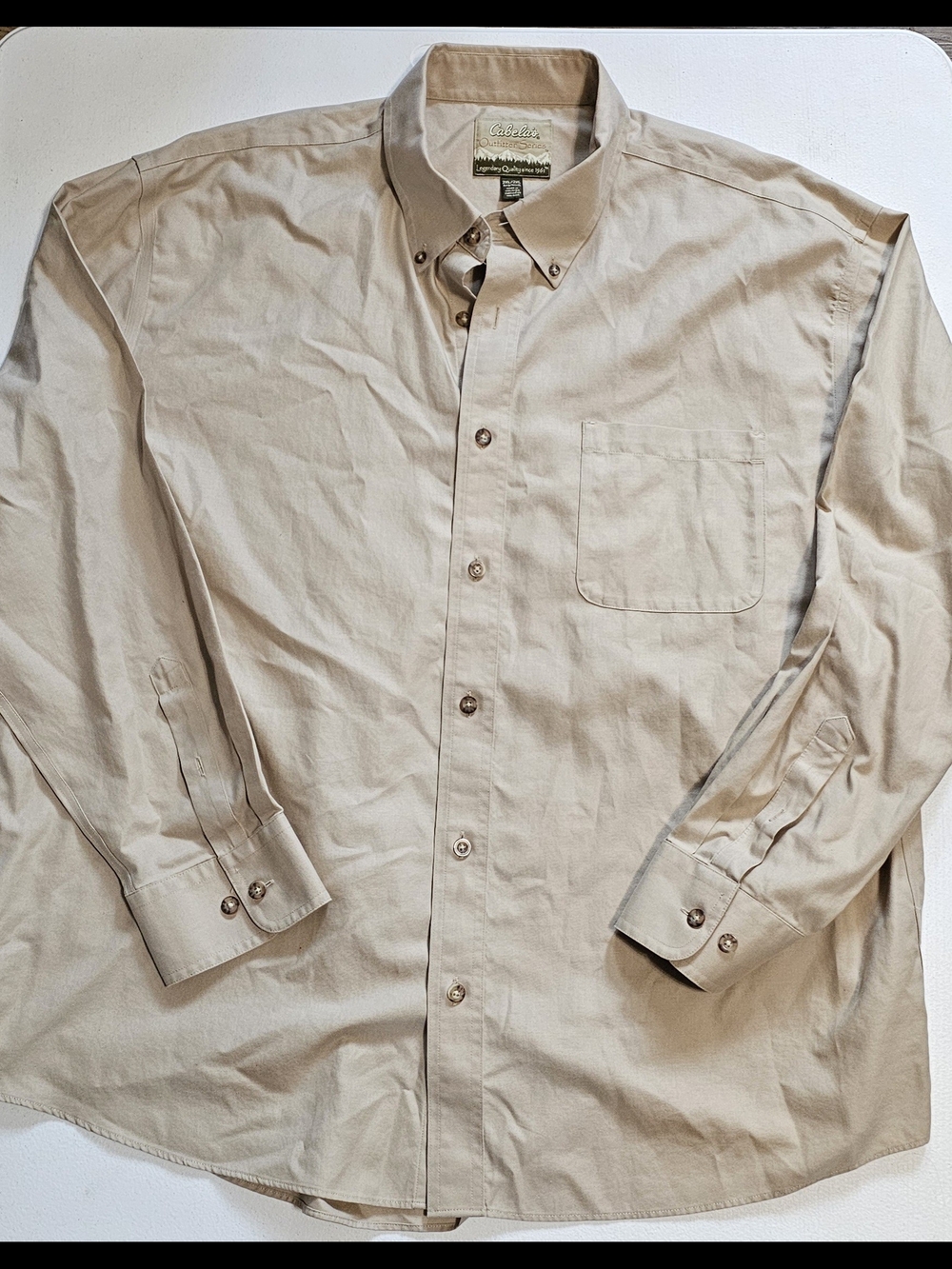 Cabela's Men's Button-Down Long Sleeve Shirt in Khaki